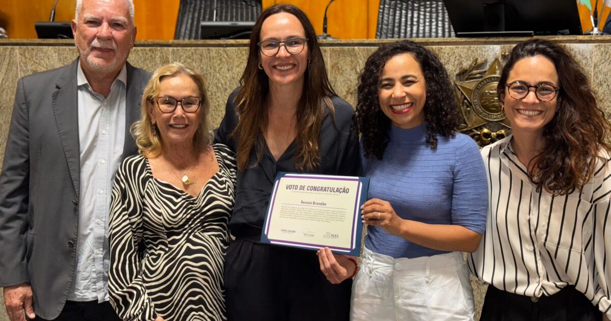 Camila Valadão homenageia produtora capixaba por conquista histórica no Oscar