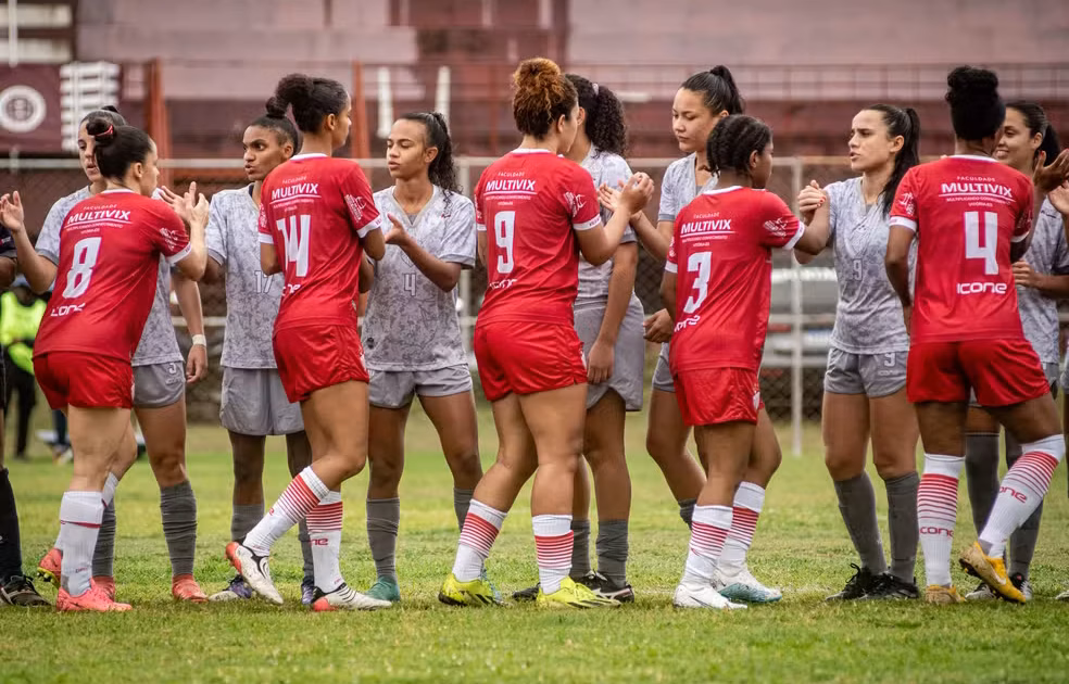 Deputada quer incluir futebol feminino em projeto de incentivo a clubes do Espírito Santo