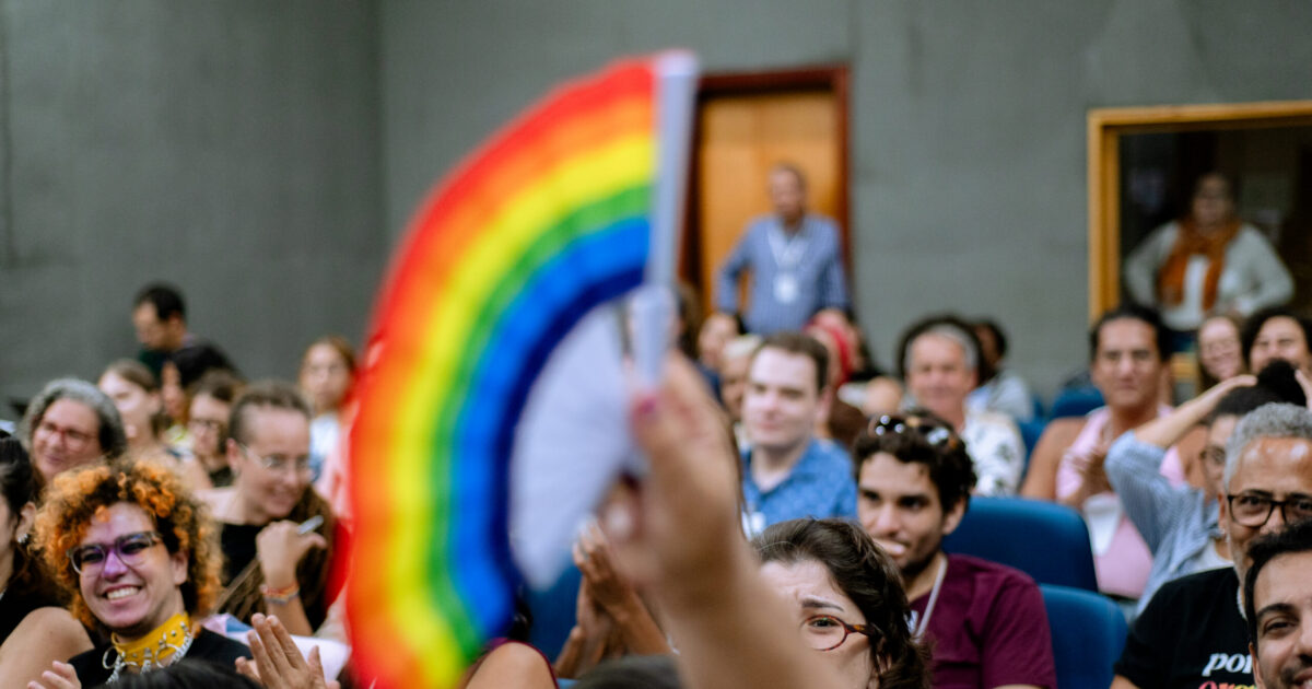 Protocolaço de ações legislativas em defesa da população LGBTQIAPN+