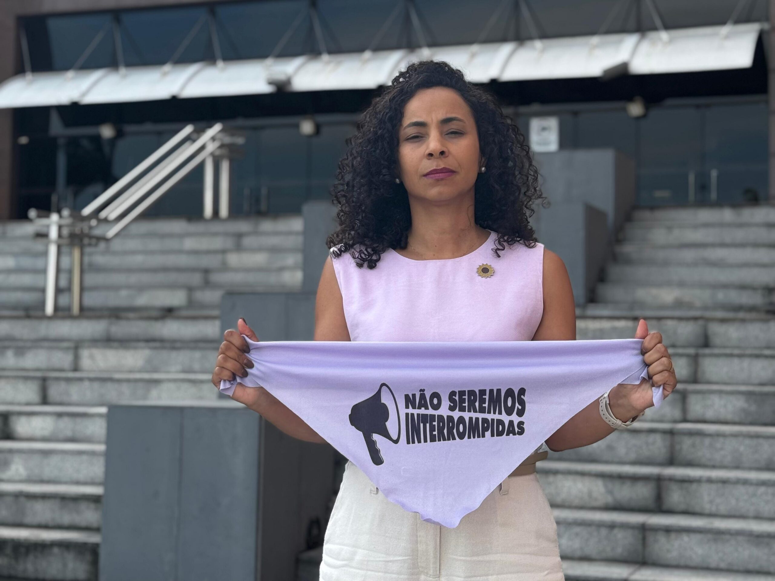 Deputado federal fica inelegível por condenação de violência política de gênero contra Camila Valadão